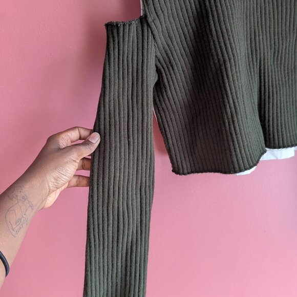 Long sleeve cut out Shirt - Picture 2 of 6